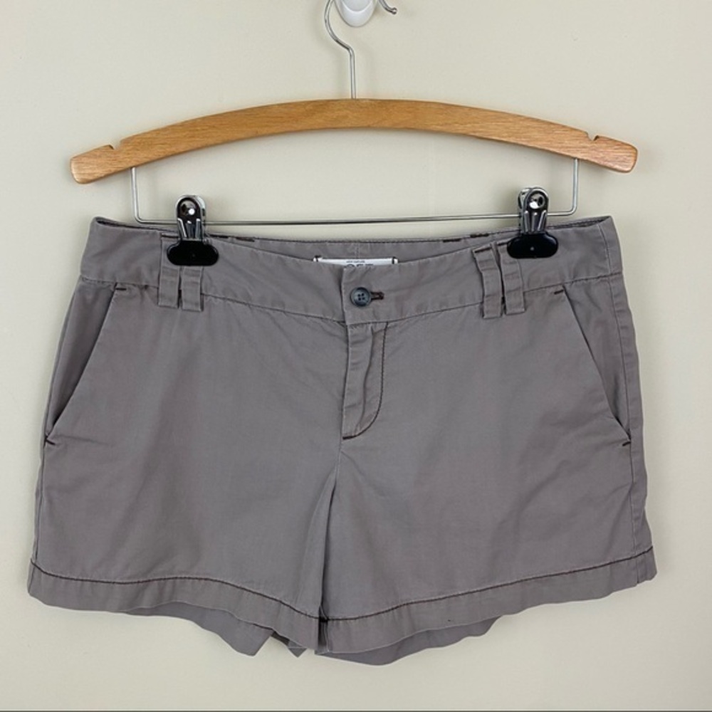 LOFT Ann Taylor Gray Khaki Cotton Shorts Size 4